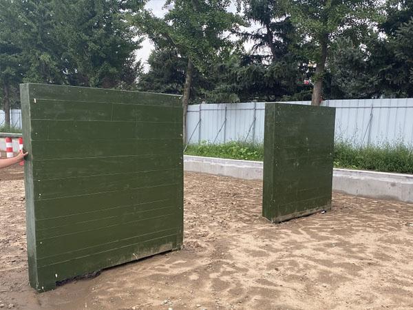 400米障碍器材