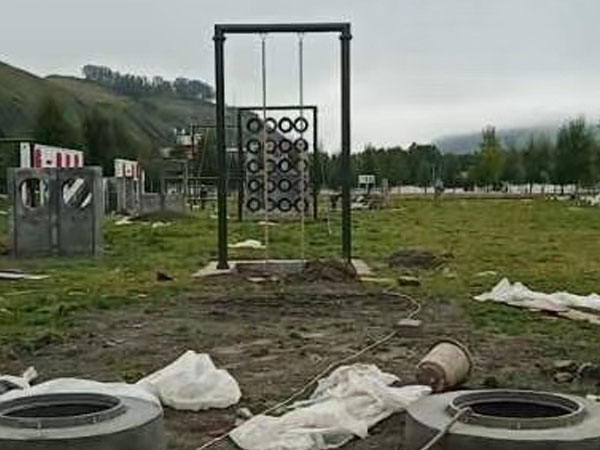 300米障碍器材
