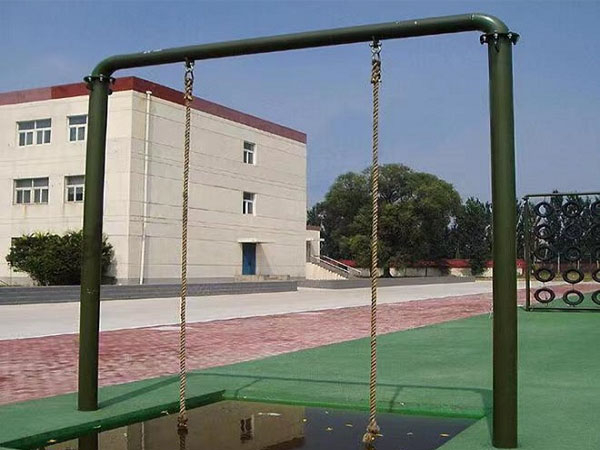 300米障碍器材