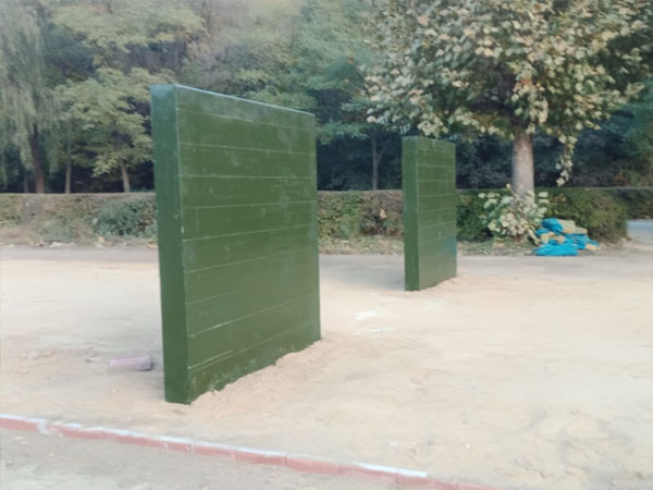 400米障碍器材